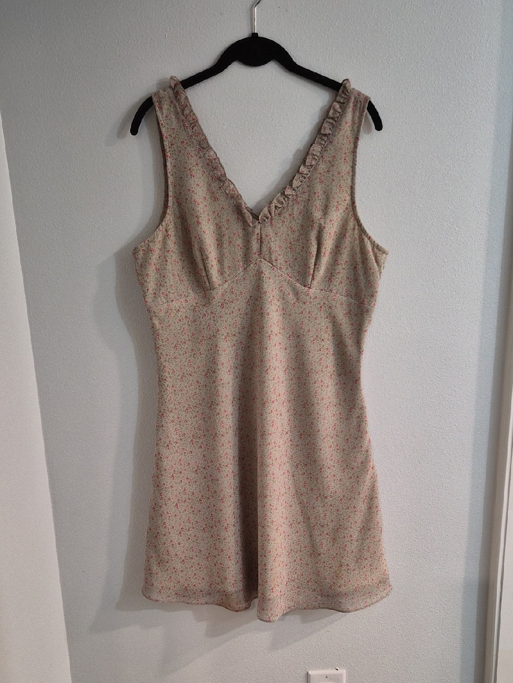 Vintage Express Sun Dress with Pink Floral Accents